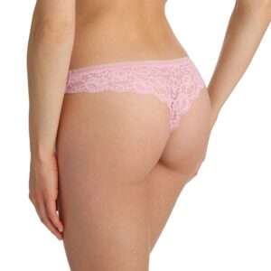 string L'Aventure Color Studio