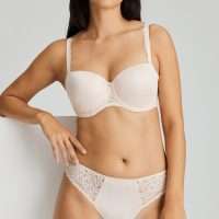 I DO silky tan balconnet bh met mousse cups
