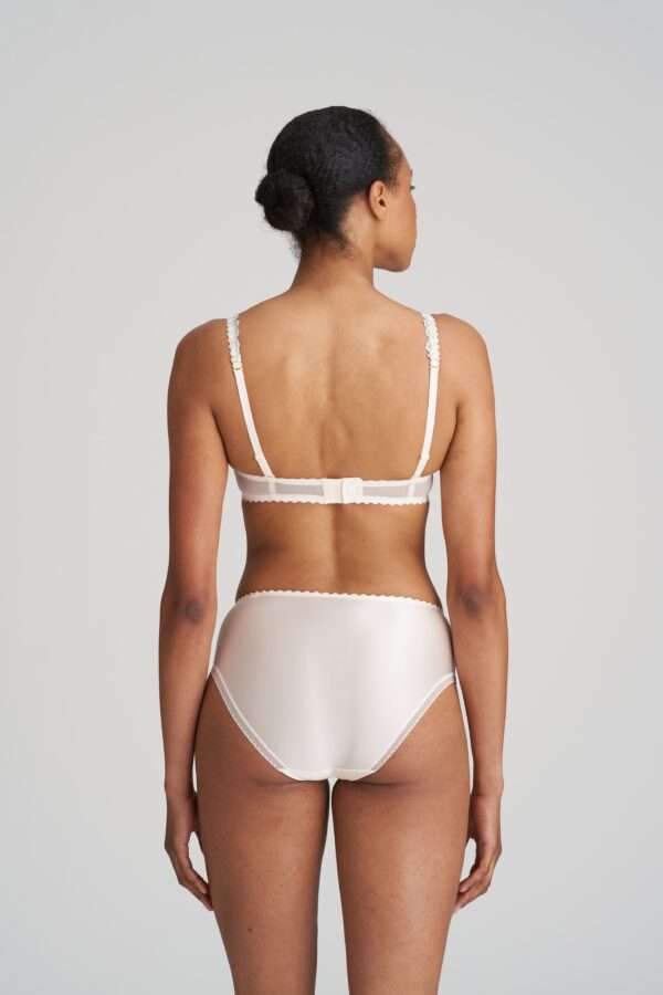 JANE Boudoir Cream tailleslip