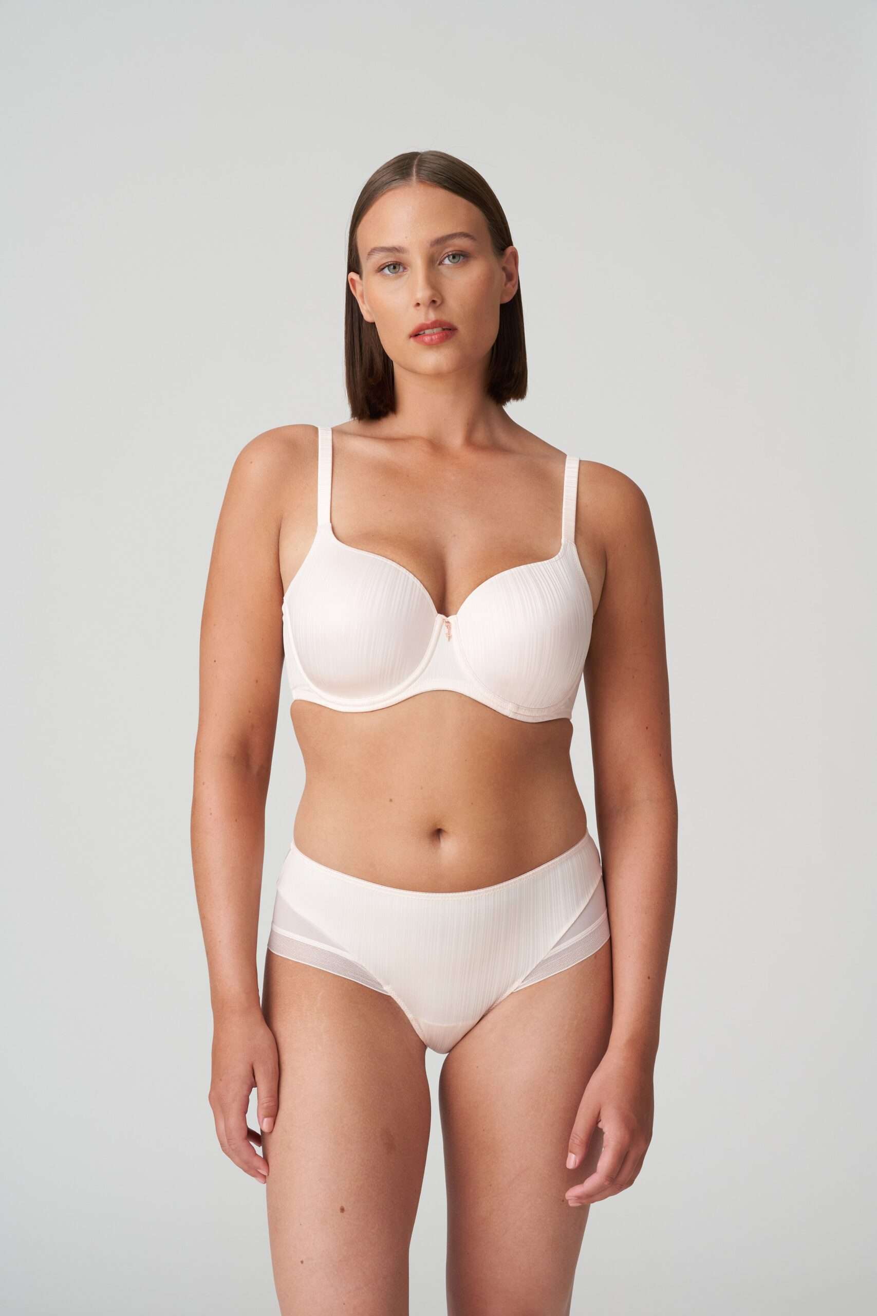 KNOKKE crystal pink hotpants KNOKKE crystal pink hotpants