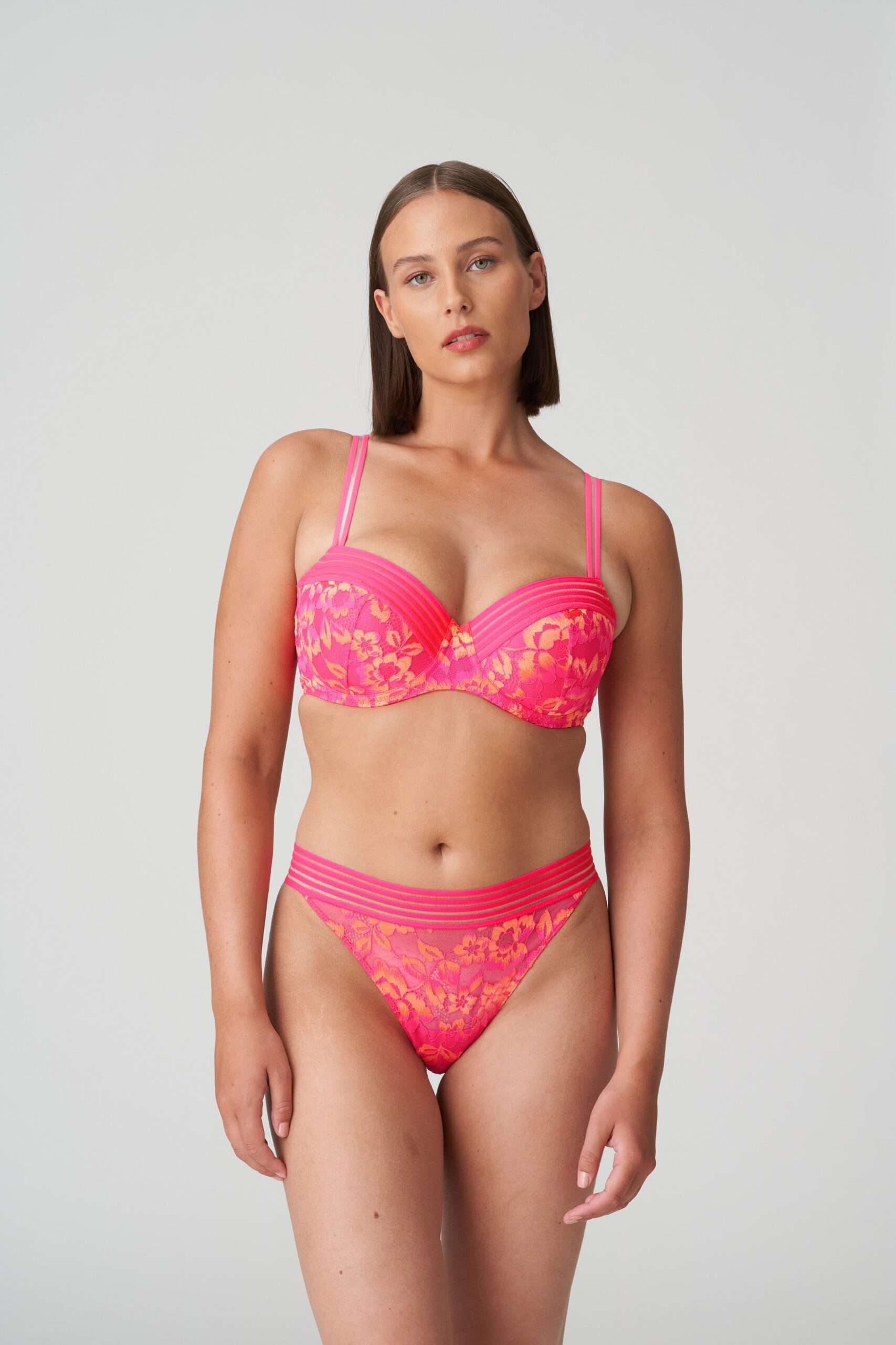 VERAO L.A. Pink voorgevormde balconette bh VERAO L.A. Pink voorgevormde balconette bh