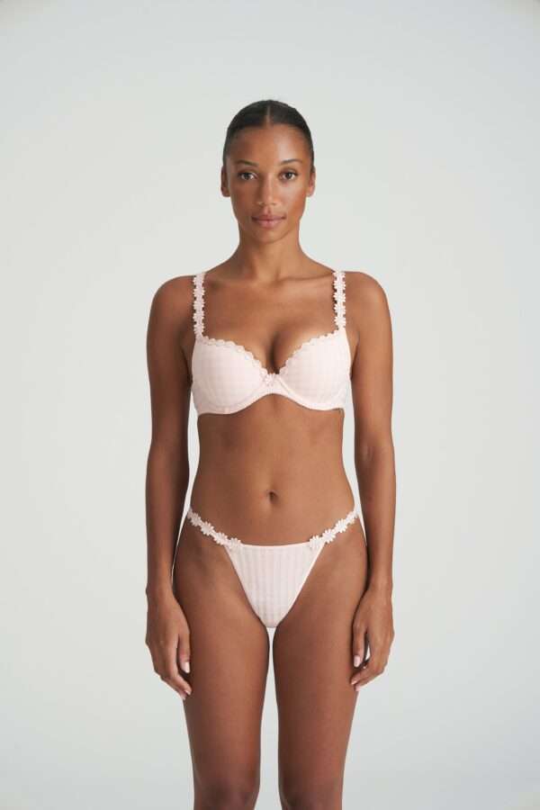 AVERO pearly pink push-up bh