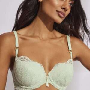 Moulding essential BH