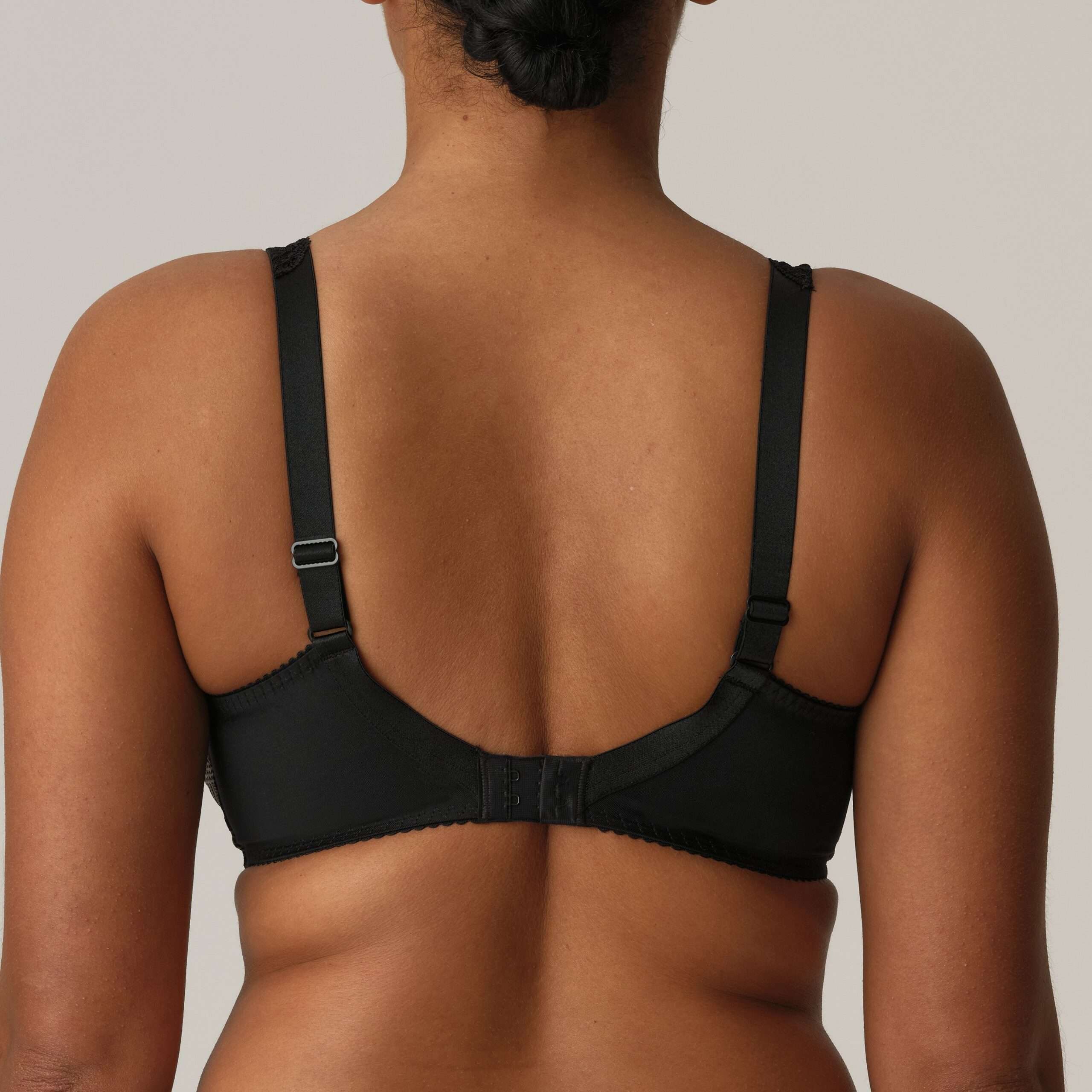 MADISON Black Tailor volle cup bh MADISON Black Tailor volle cup bh