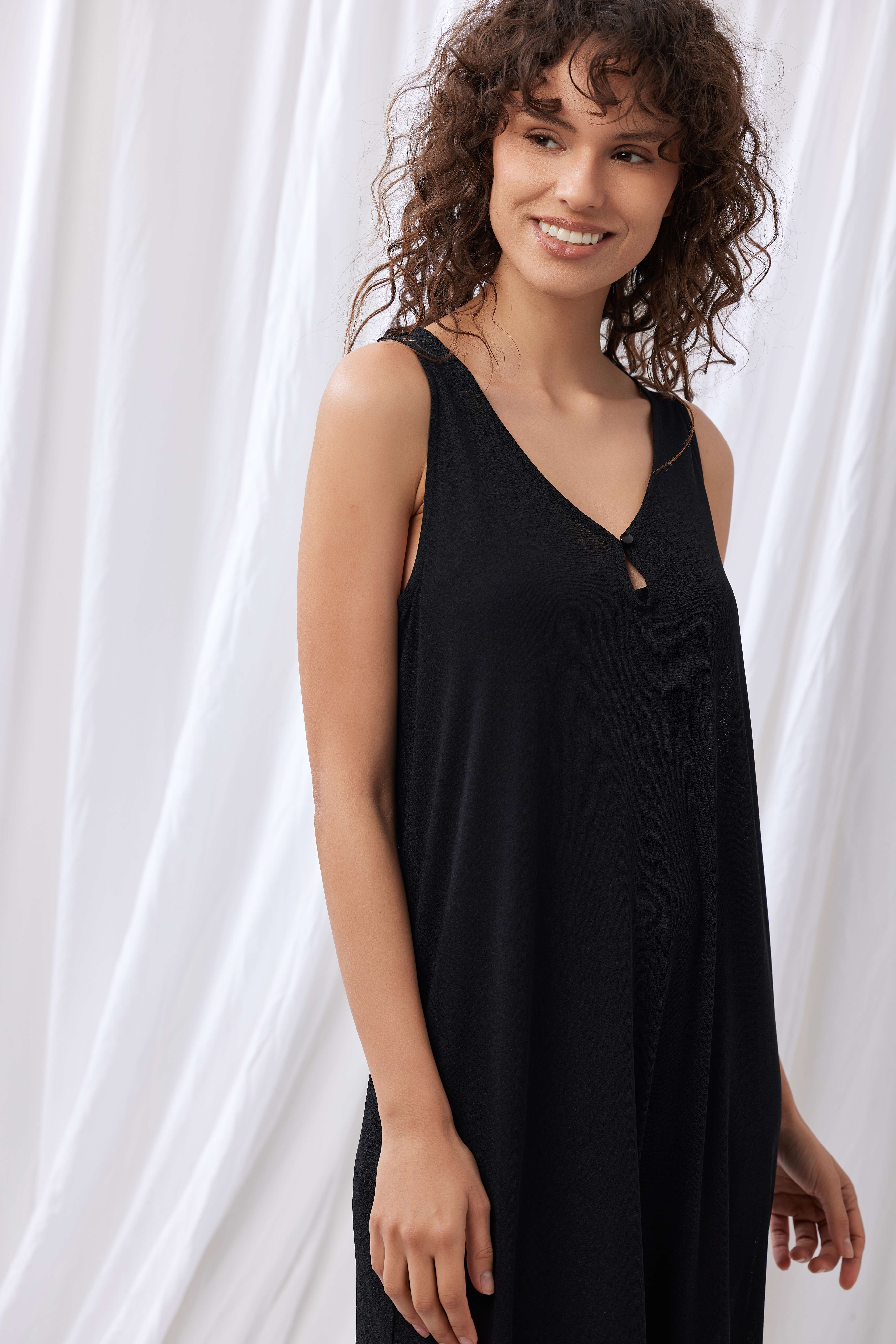 Lords x Lilies Strandjurk, zwart