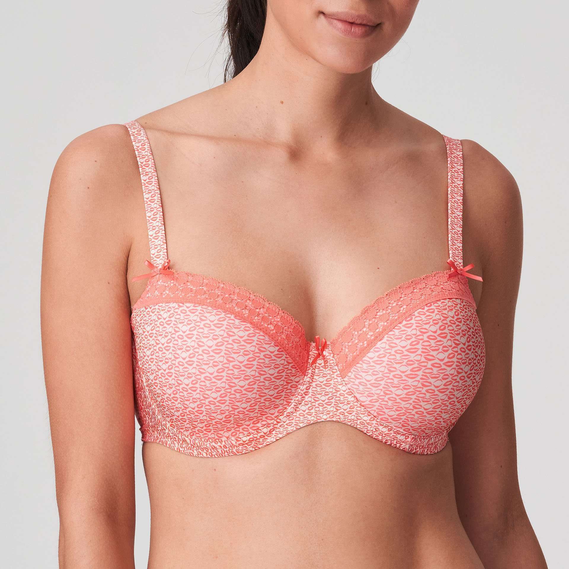 NIKIA Pink Diamond balconnet bh met mousse cups NIKIA Pink Diamond balconnet bh met mousse cups