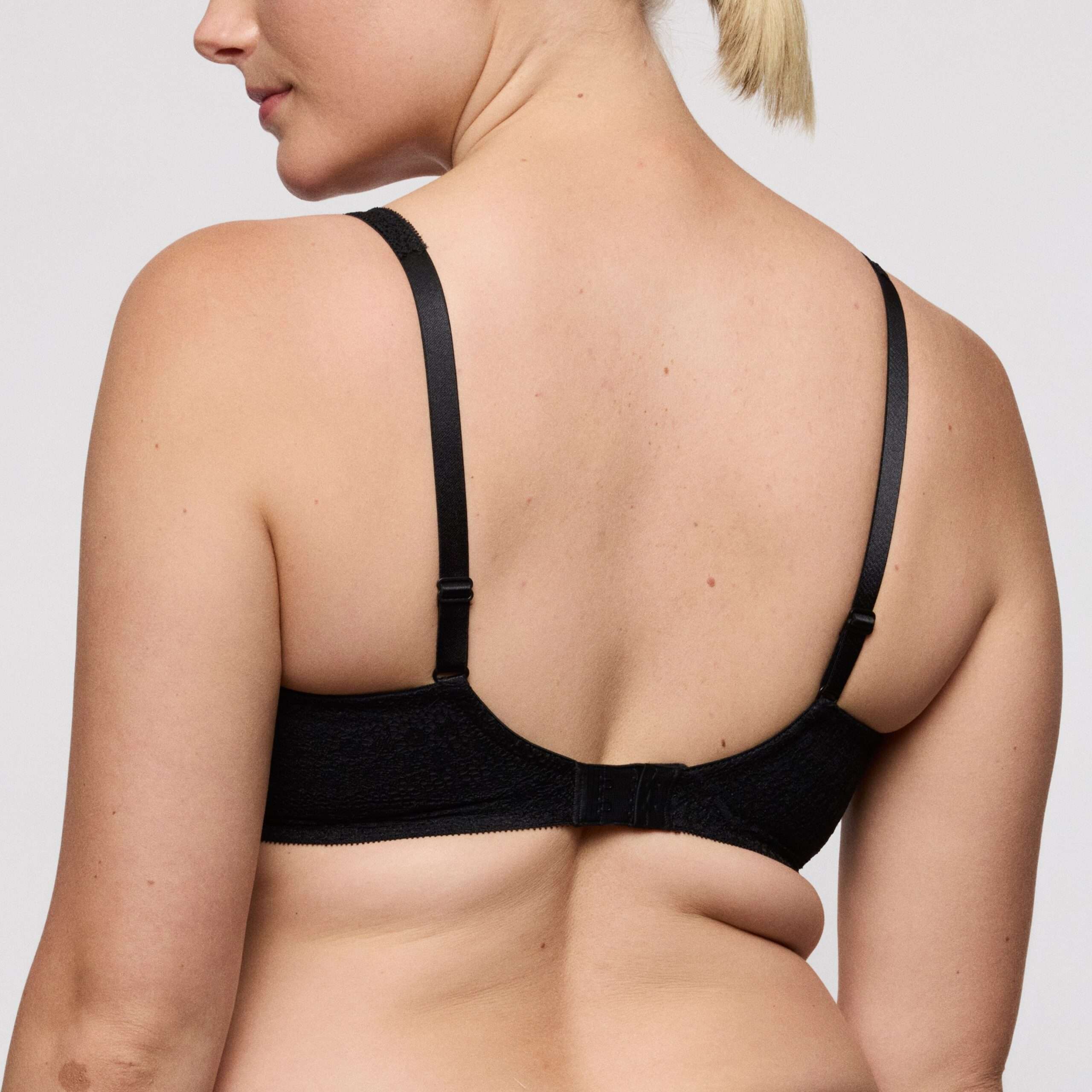 EPIRUS zwart mousse bh hartvorm EPIRUS zwart mousse bh hartvorm