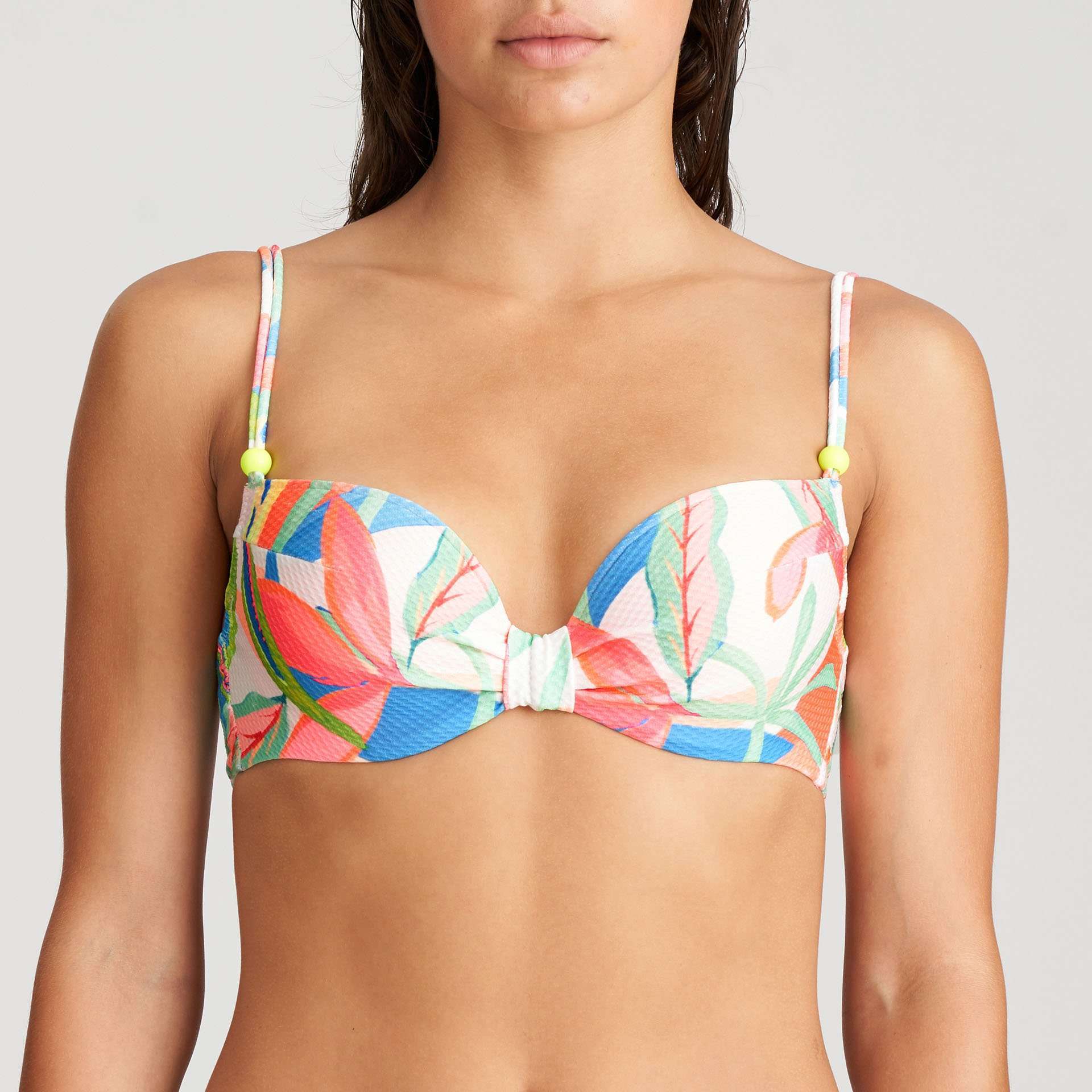 TARIFA Tropical blossom bikini diep decol. met mousse LET OP >> enkel als setje te koop