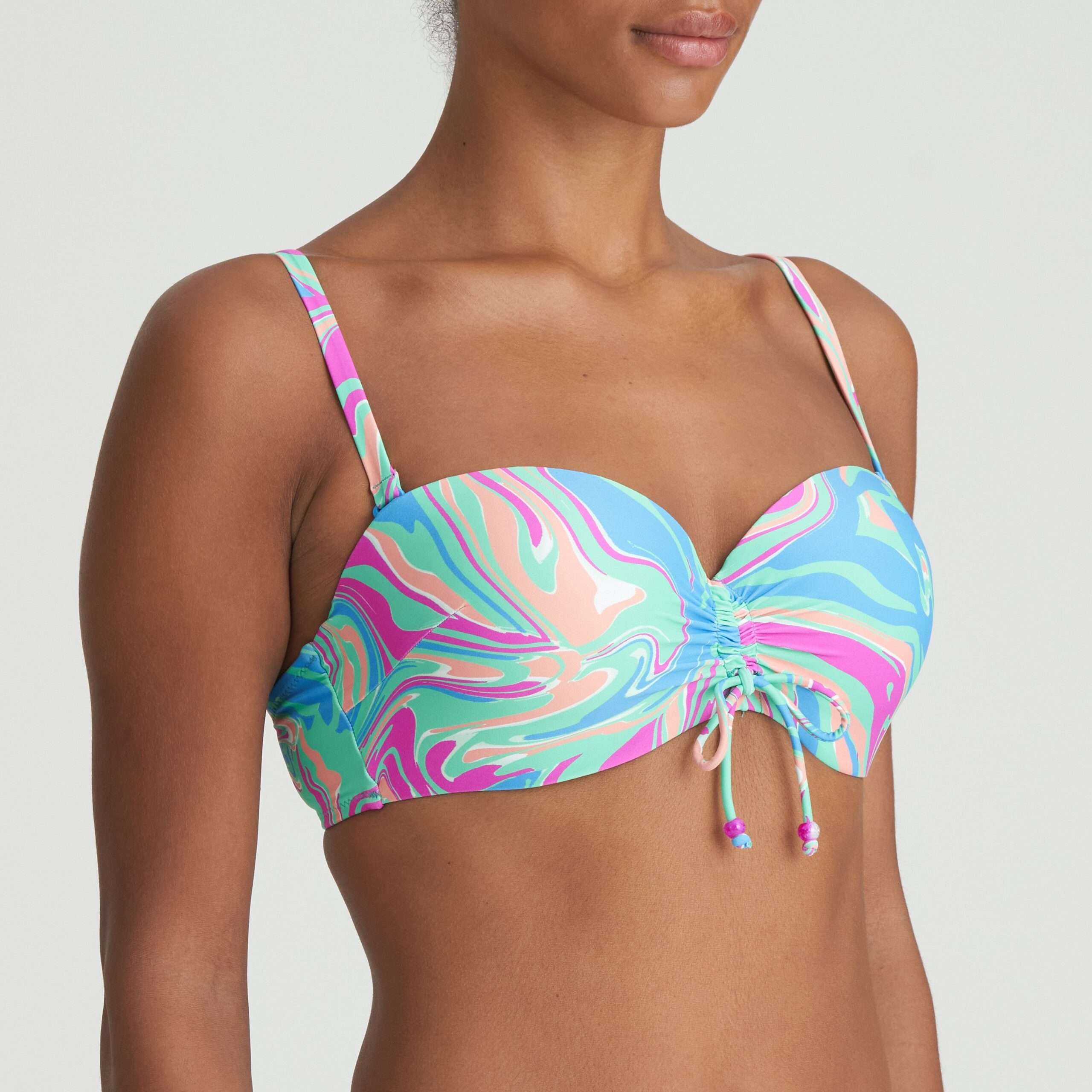 ARUBANI Ocean Swirl voorgevormde bikini strapless (enkel te koop als setje) ARUBANI Ocean Swirl voorgevormde bikini strapless (enkel te koop als setje)