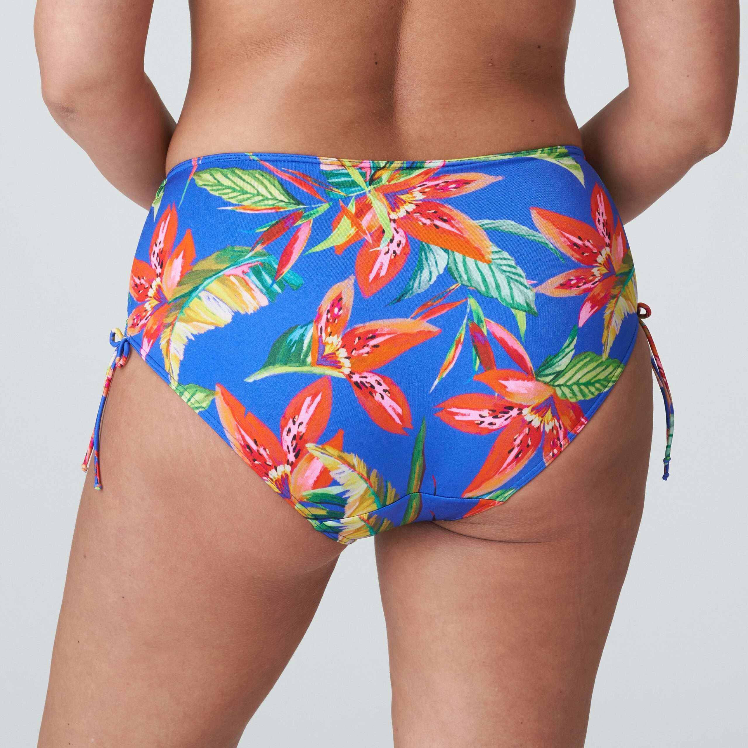 LATAKIA Tropical Rainforest bikini tailleslip met koordjes (enkel te koop in setje) LATAKIA Tropical Rainforest bikini tailleslip met koordjes (enkel te koop in setje)