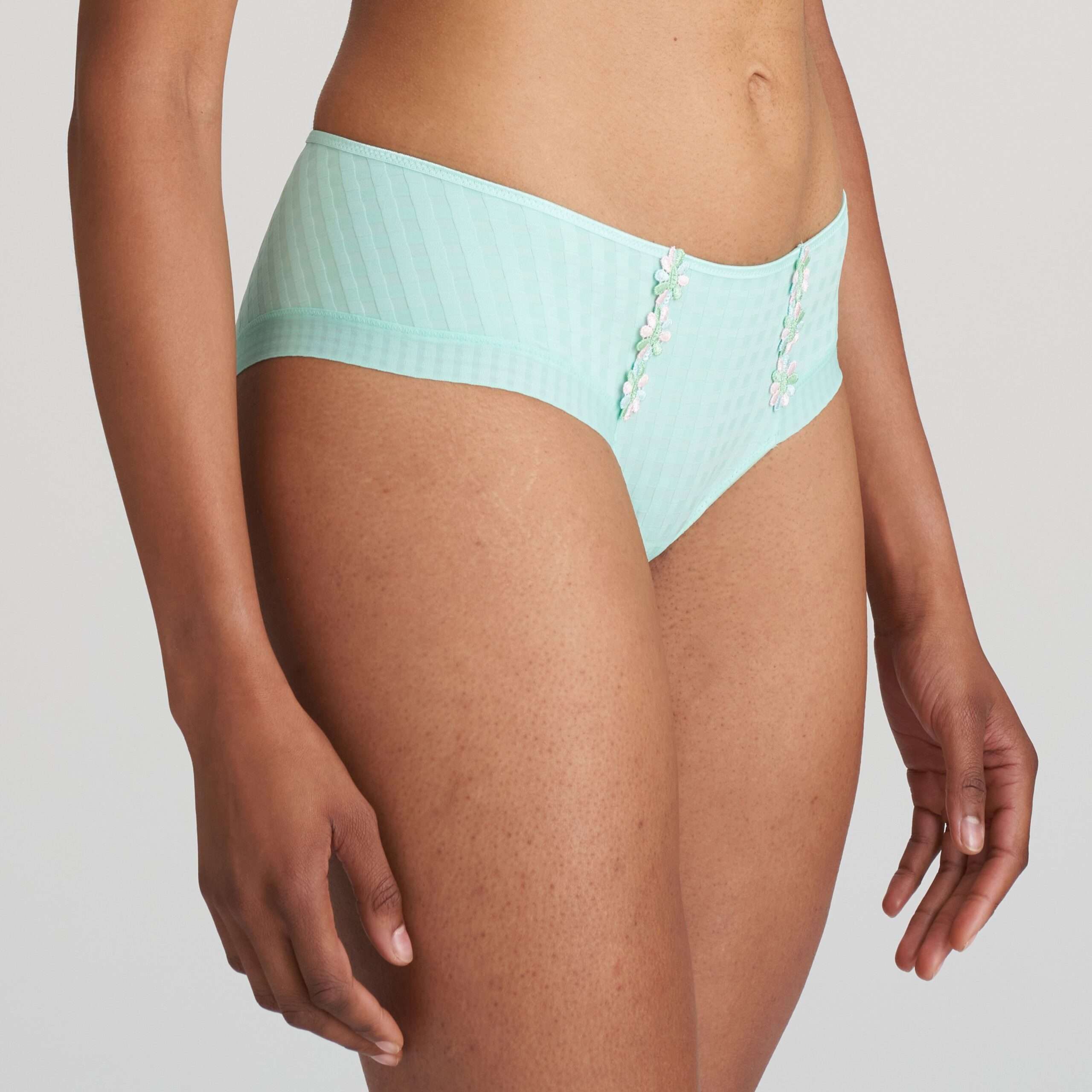 AVERO Miami mint hotpants