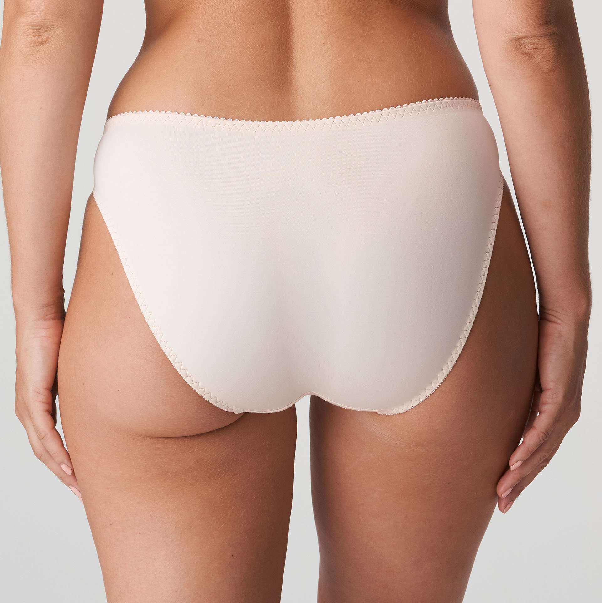 DEAUVILLE silky tan rioslip