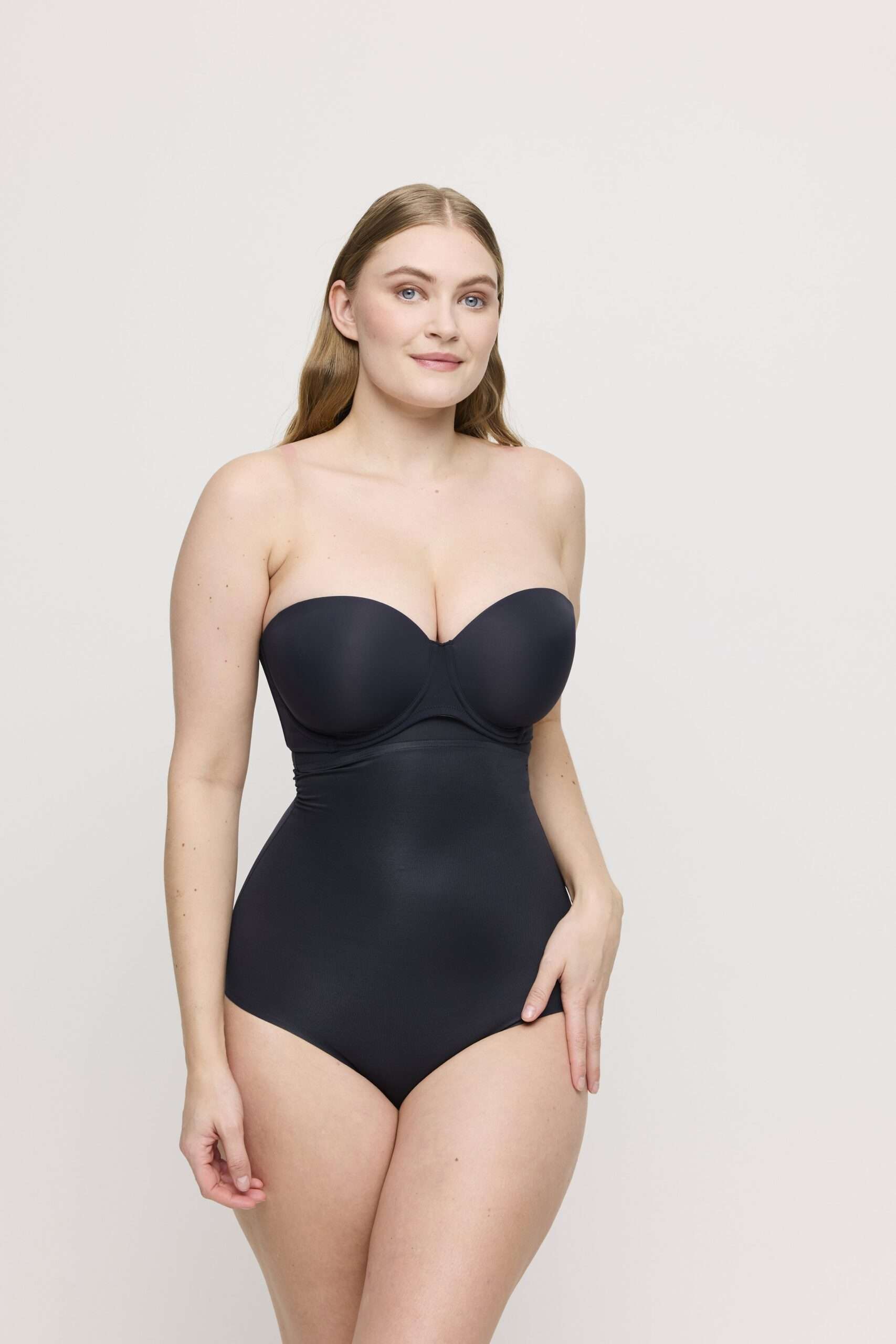 FIGURAS charbon mousse bh - strapless