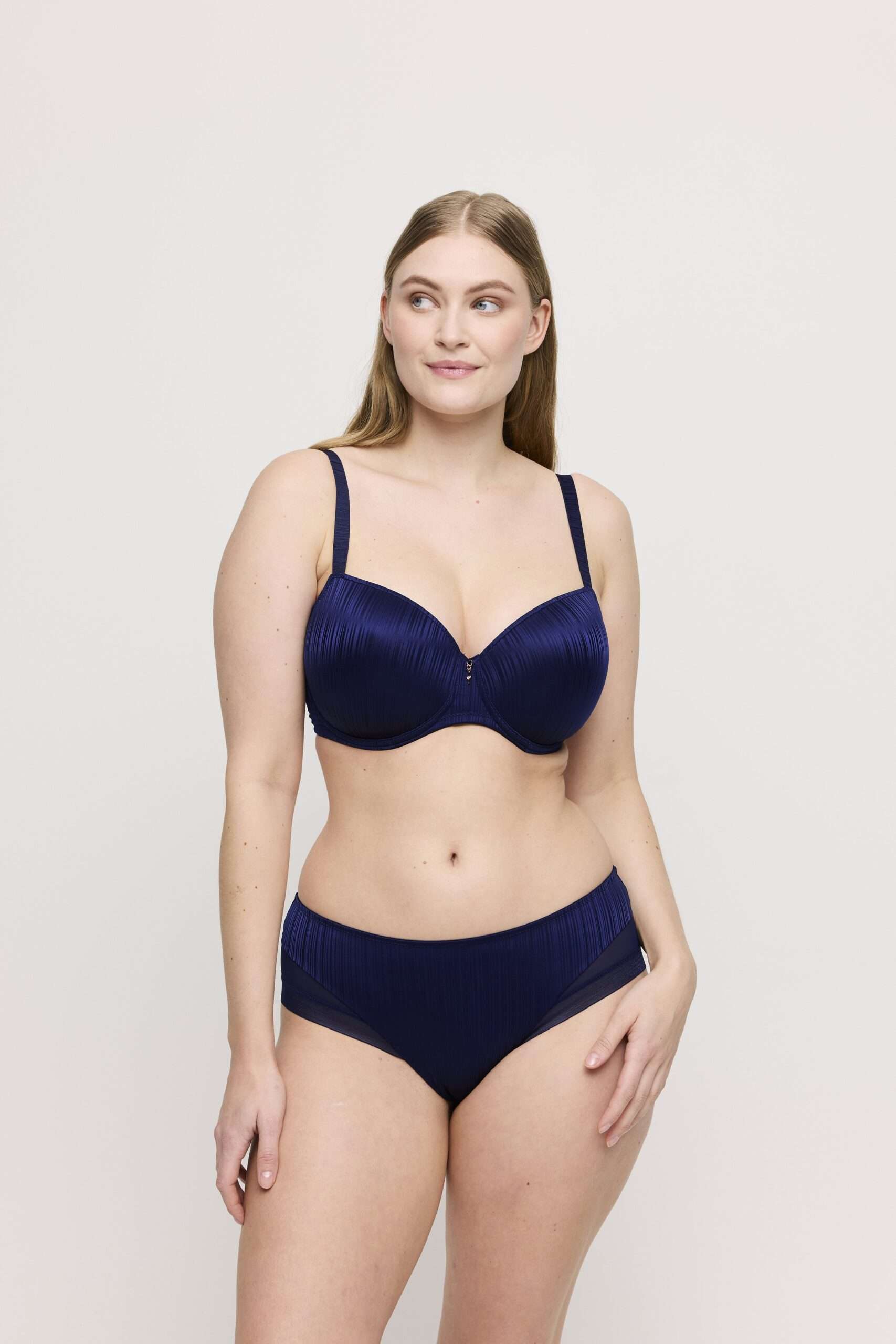 KNOKKE saffier blauw hotpants