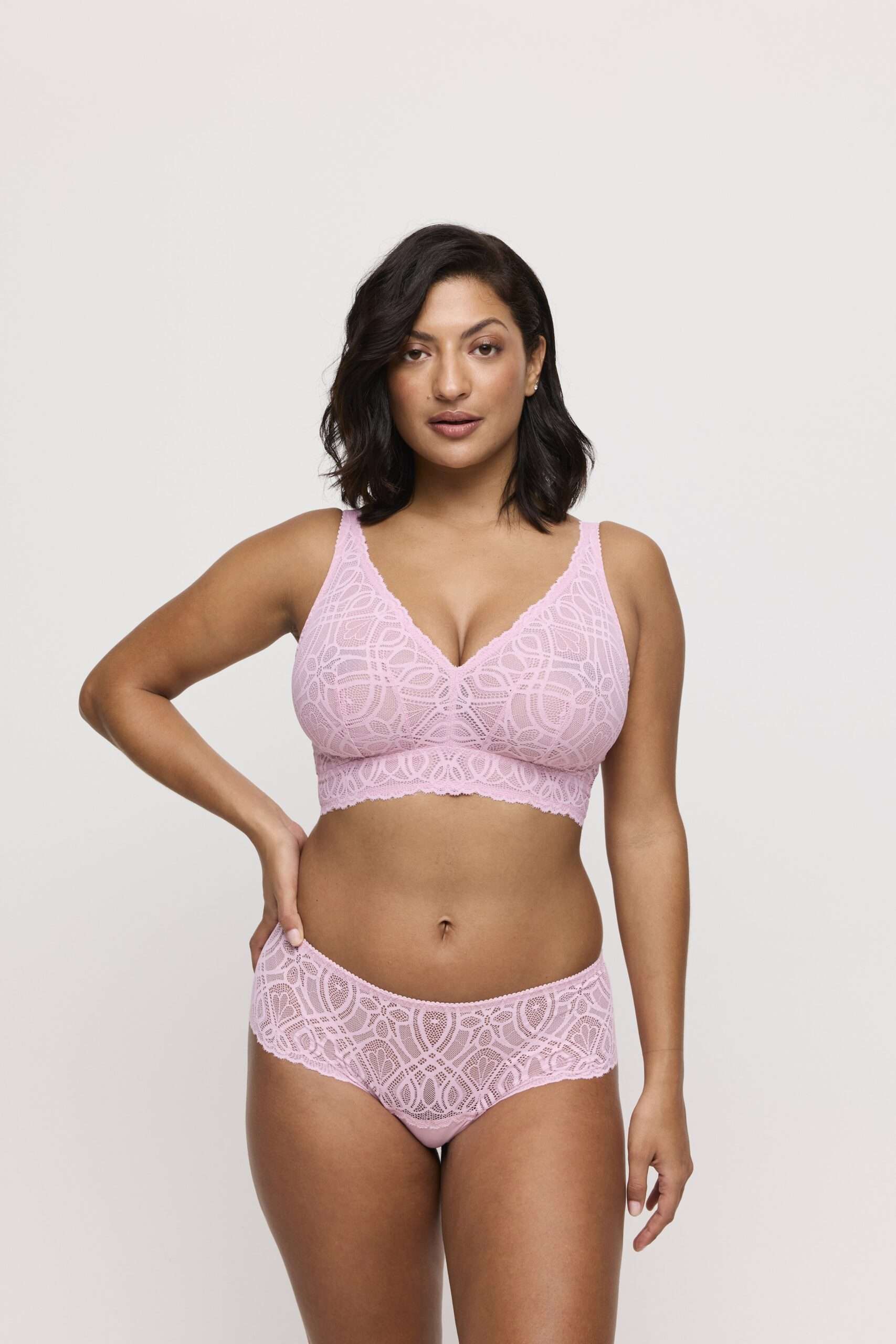SALERNO Spring Rose luxe string