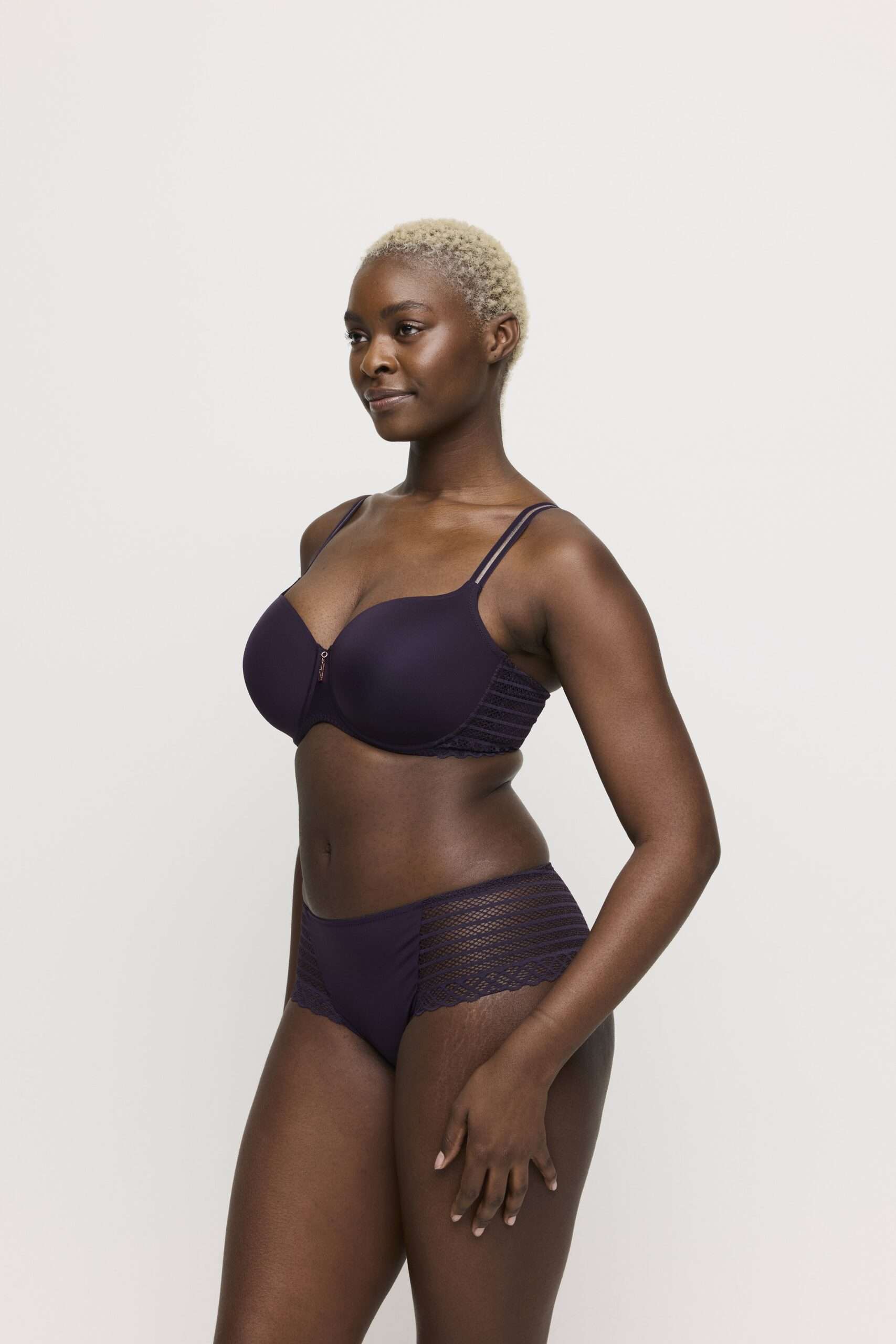 EAST END amethist hotpants