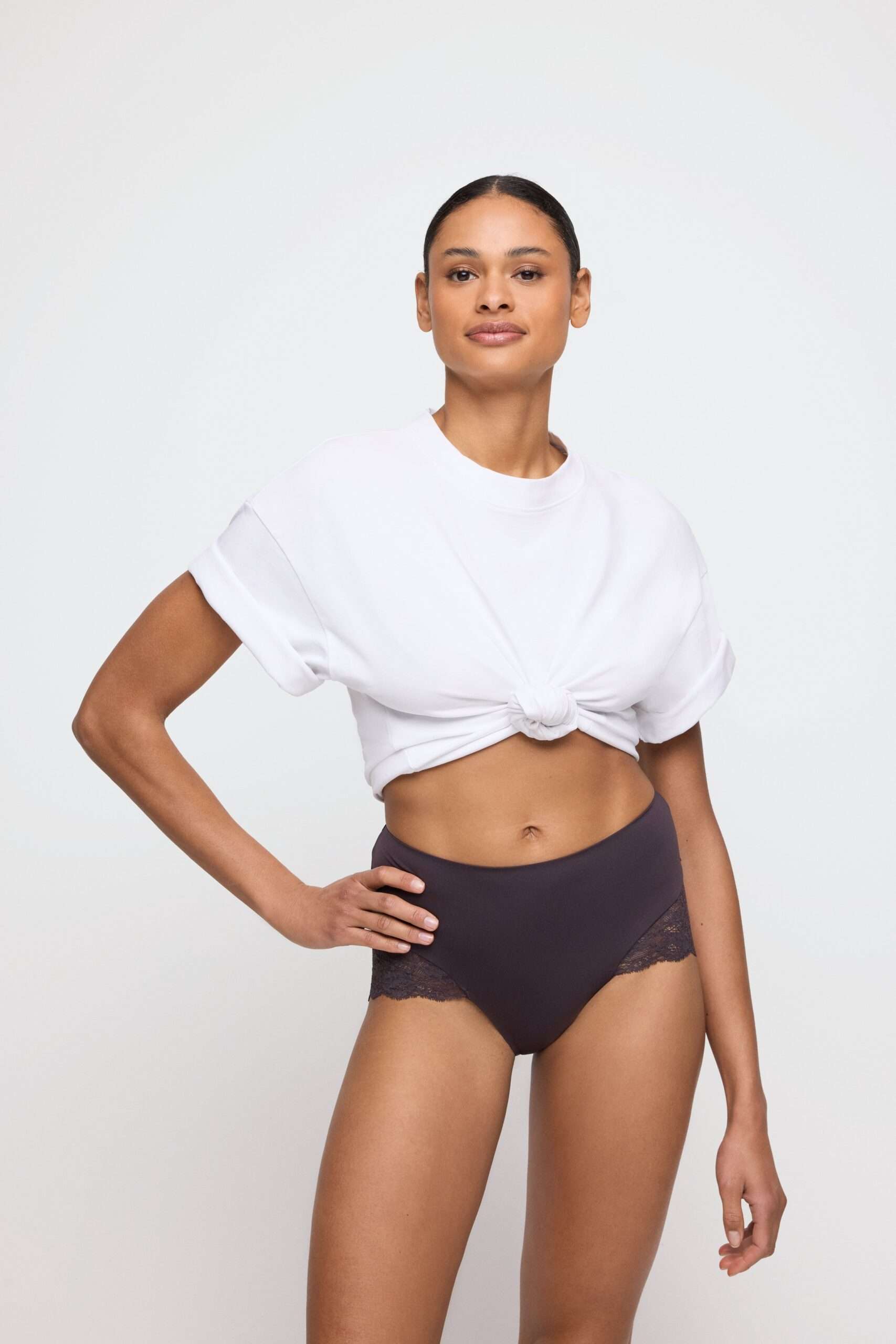 COLOR STUDIO sweet chocolate corrigerende tailleslip