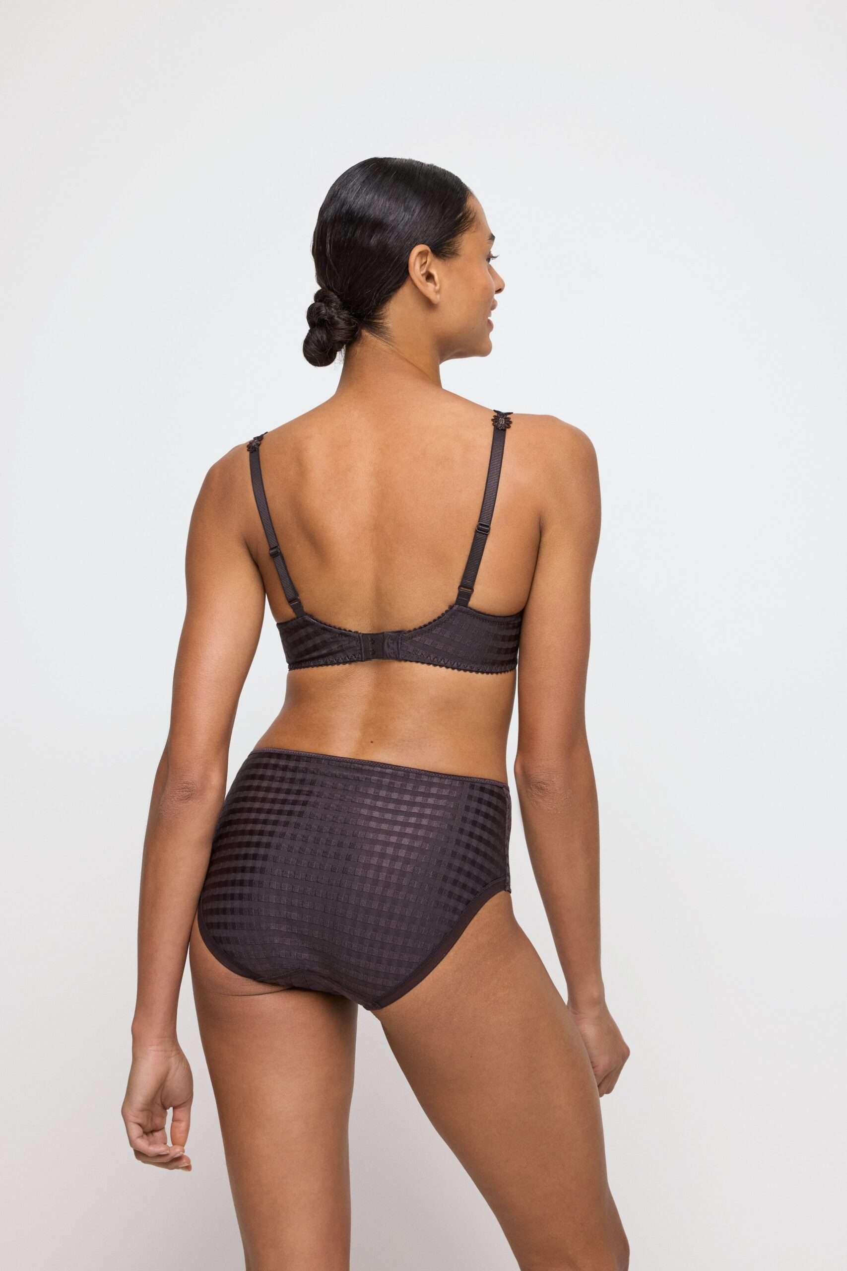 AVERO sweet chocolate voorgevormde plunge bh