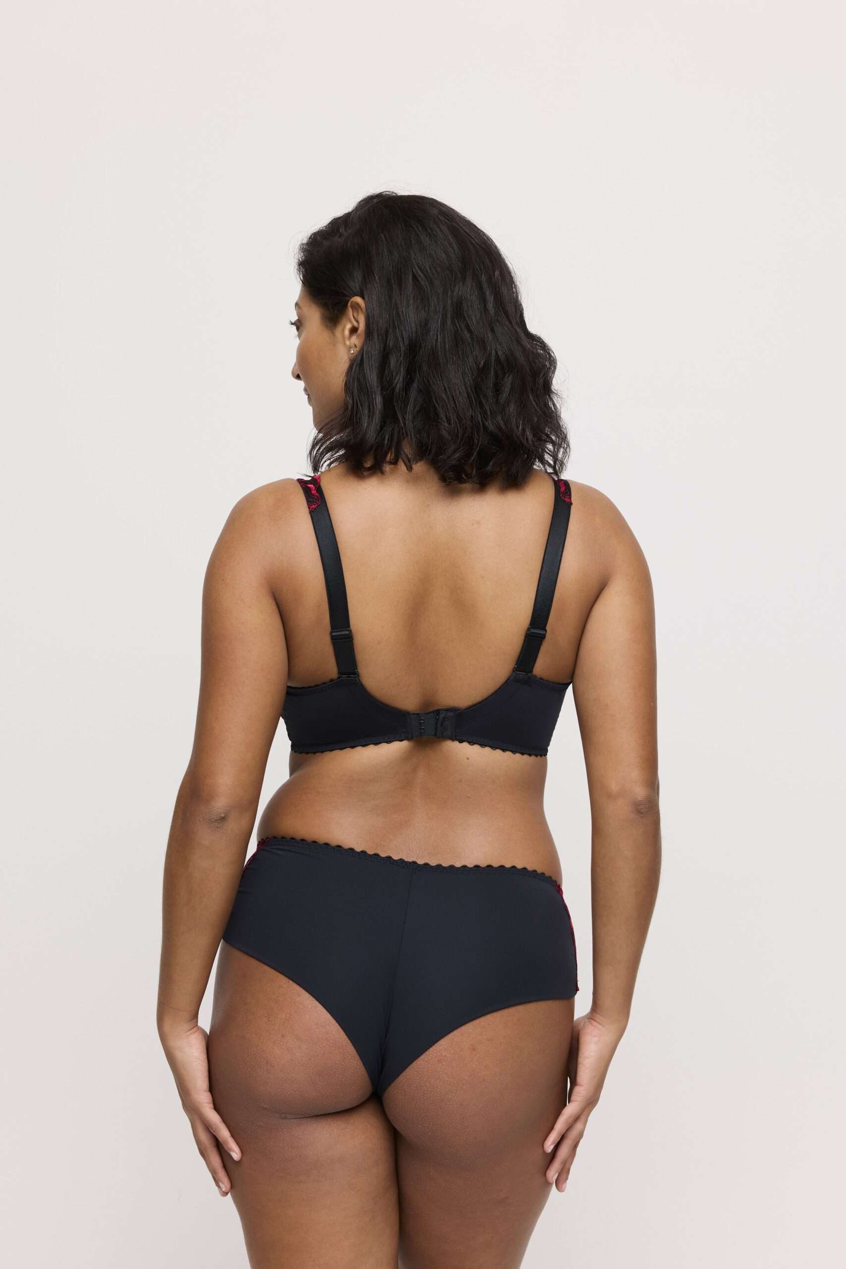 SPRINGDALE Black Rose plunge bh