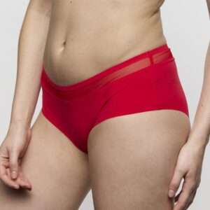 LOUIE true red short