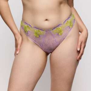 IXIA Wisteria string