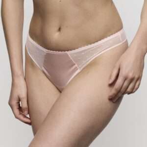 NOOVA gardenia rose string