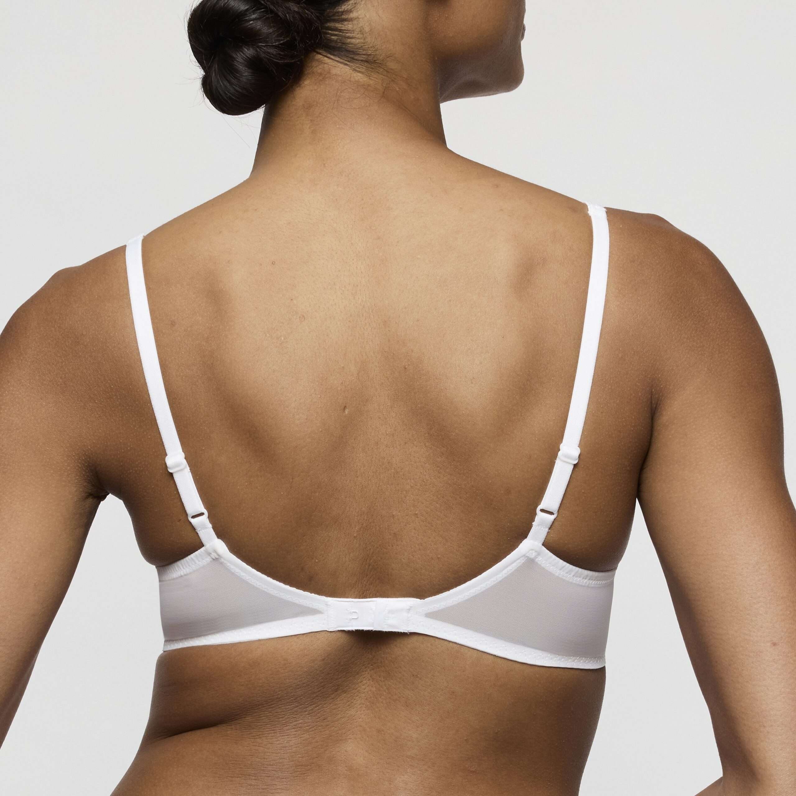 HELEEN wit voorgevormde balconette bh HELEEN wit voorgevormde balconette bh