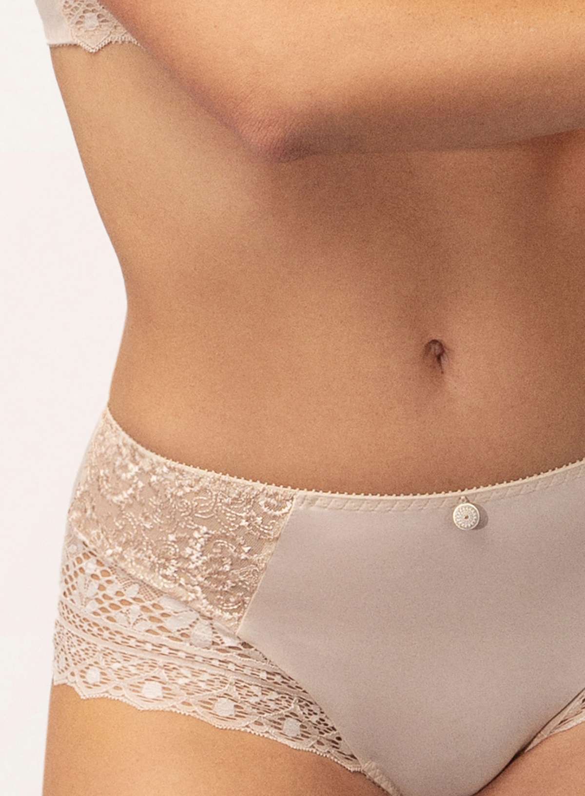 Empreinte CASSIOPEE Creamy beige taille slip