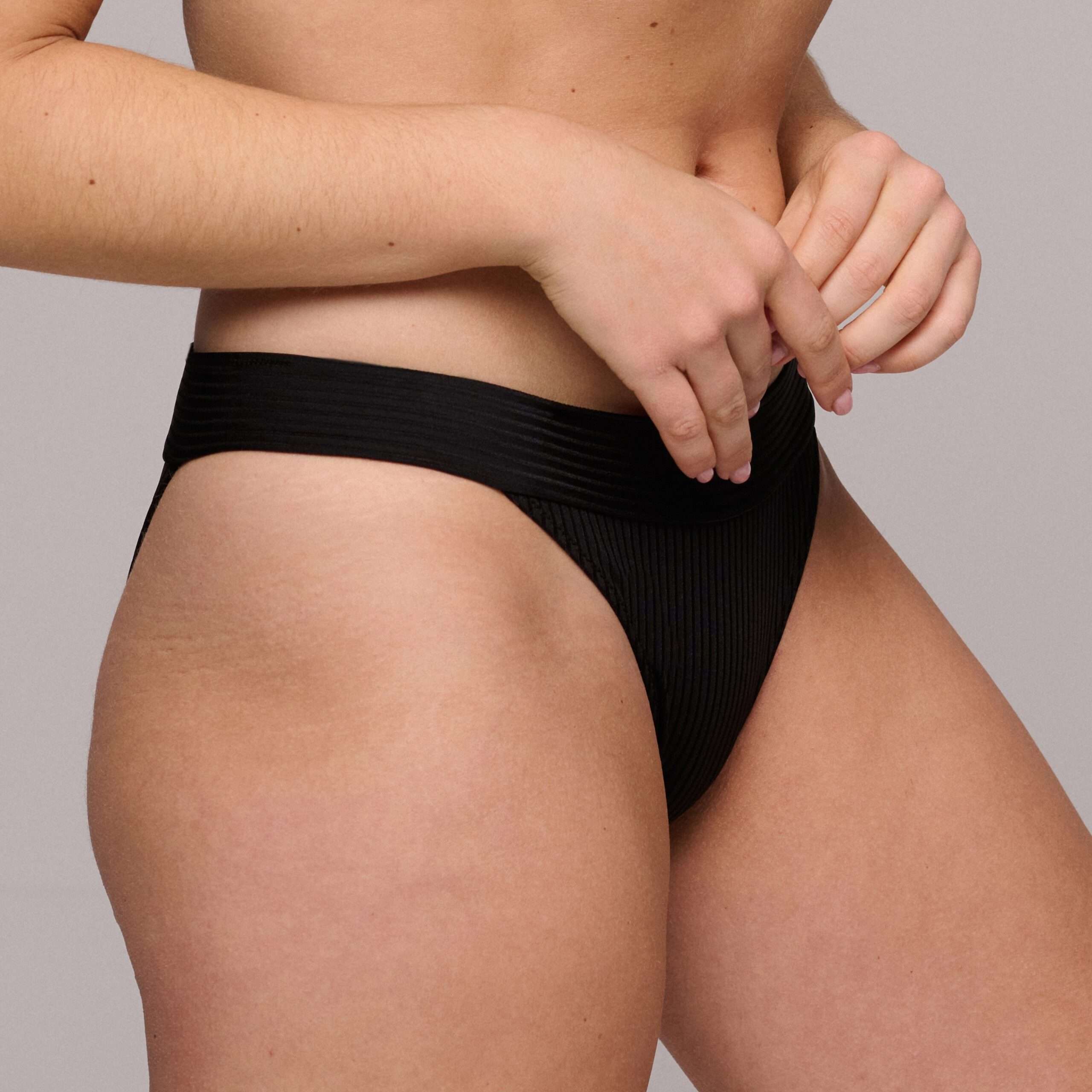 EMLY zwart brazilian bikinislip