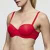 LOUIE true red voorgevormde balconette bh
