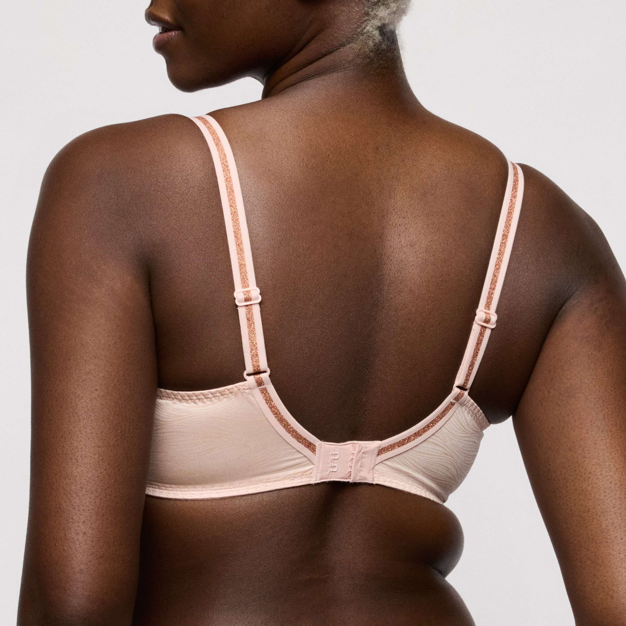BRIANA pearly pink voorgevormde balconette bh