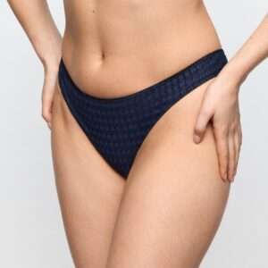 AVERO velvet blue string