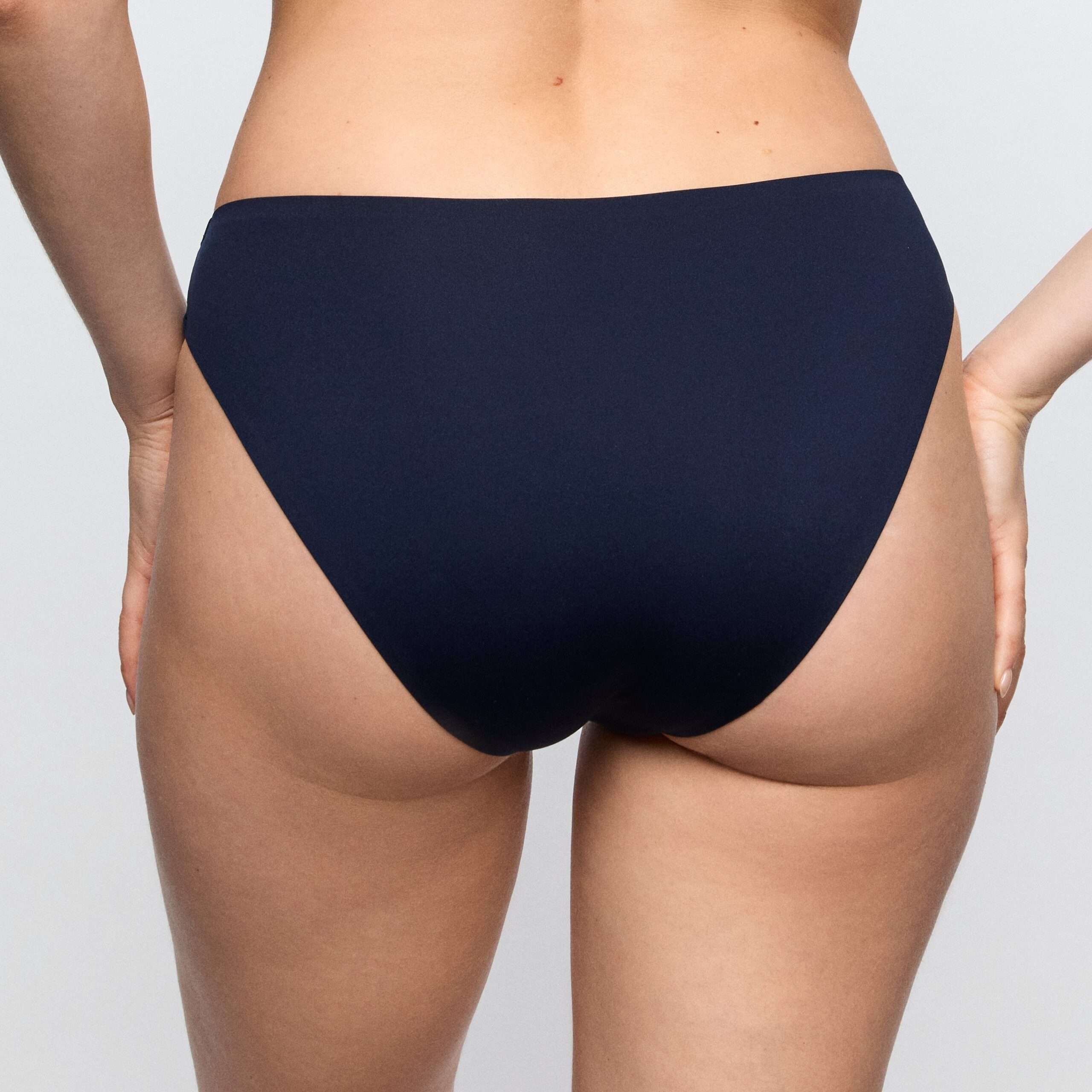 SOFT STUDIO velvet blue rioslip