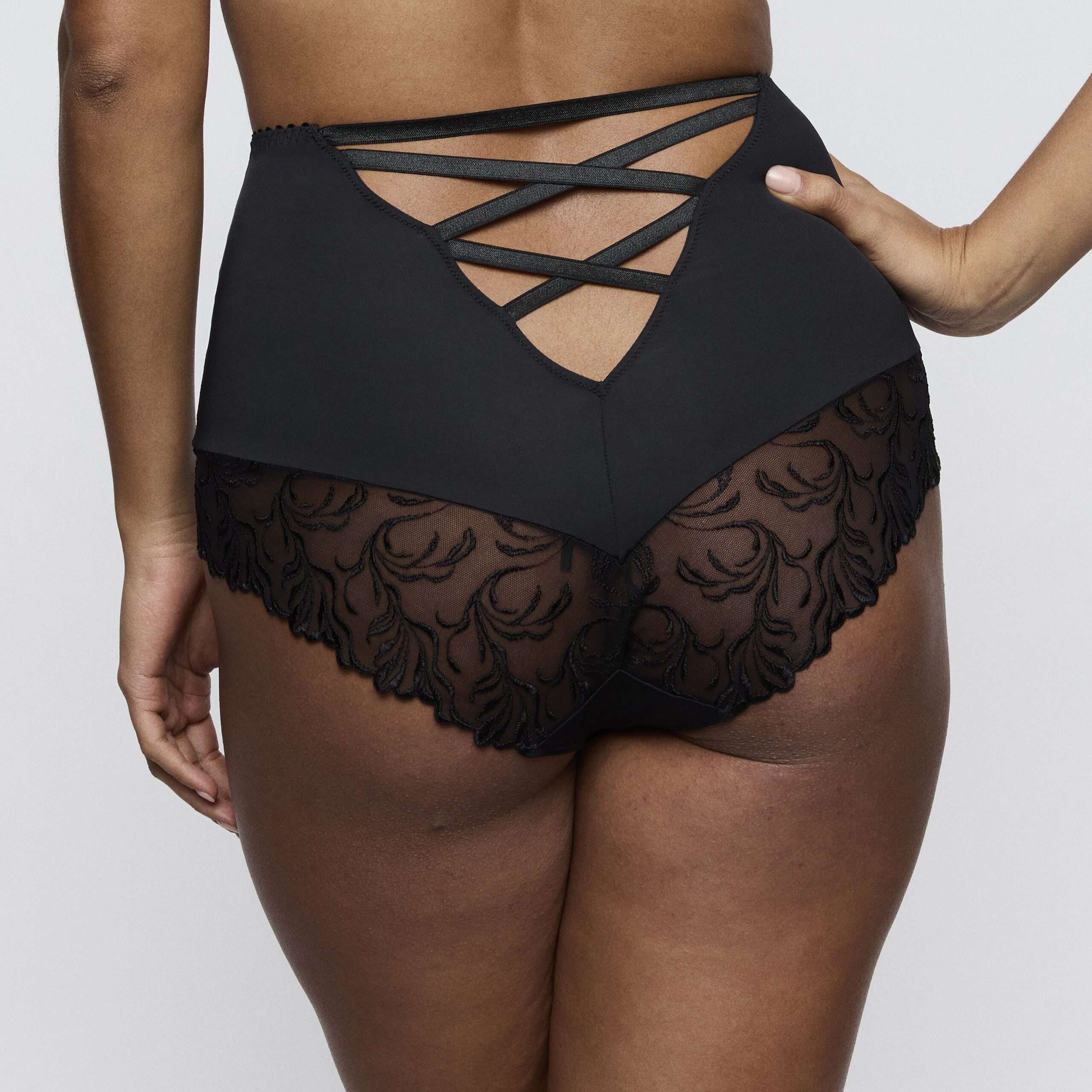 SOLISSE zwart speciale slip