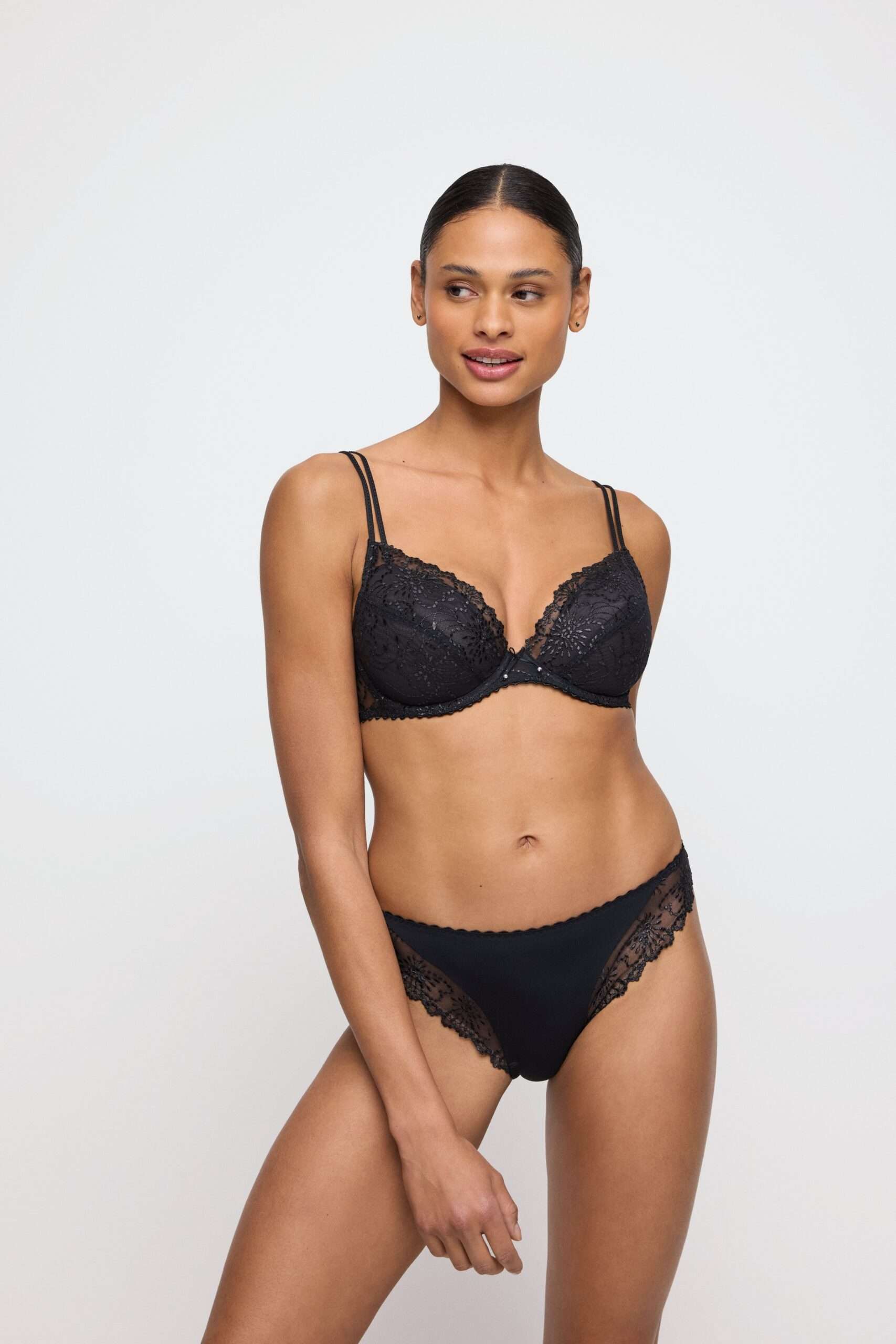 JANE zwart Italiaanse slip JANE zwart Italiaanse slip
